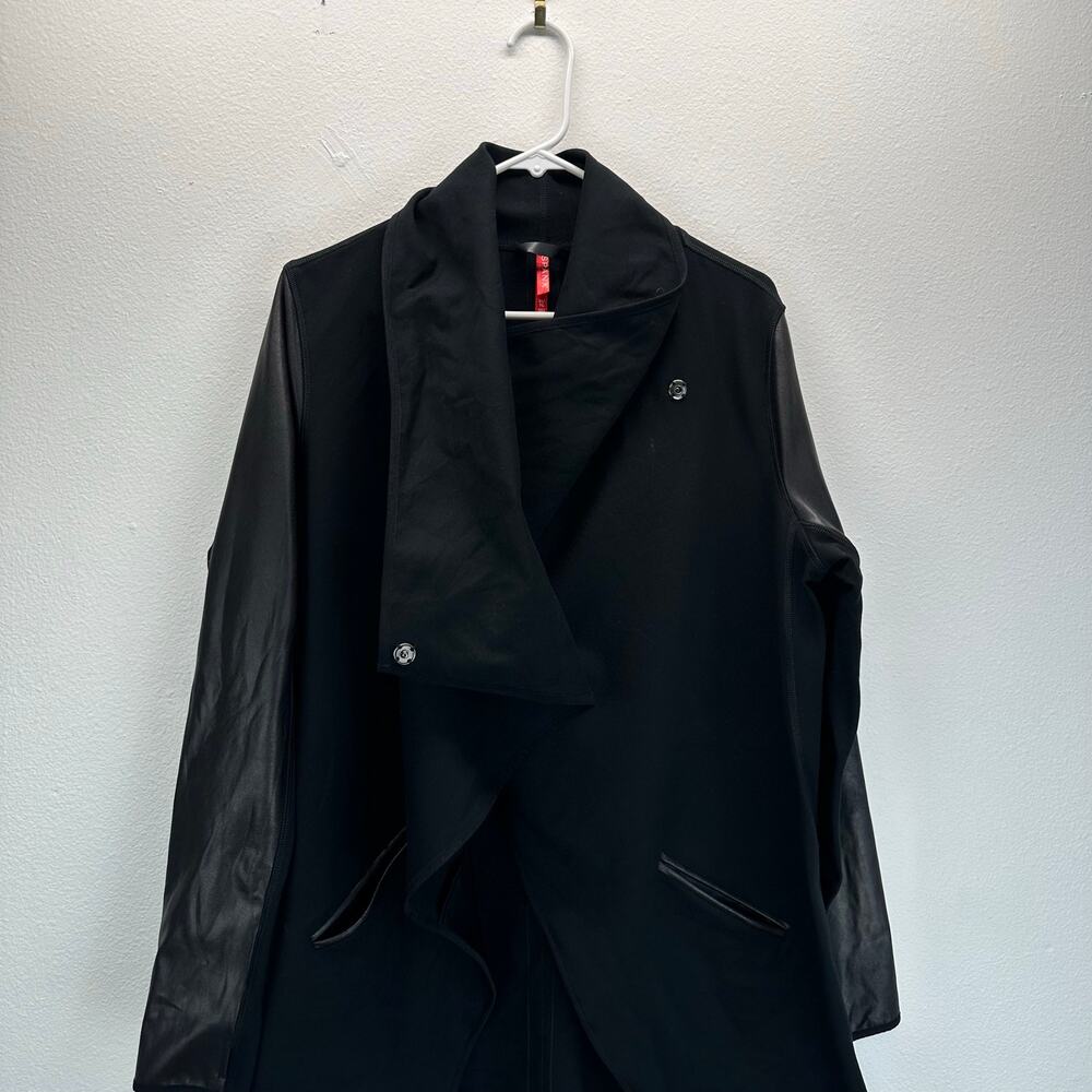Spanx Faux Leather Convertible Drap Front Jacket Blazer Black XL #50176R - Picture 4 of 9